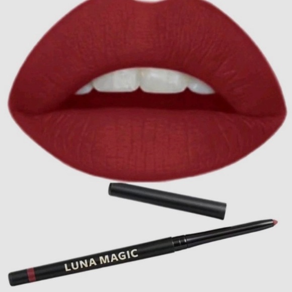 Luna Magic Lip Liner in Amorcito, 0.3g - Picture 3 of 3